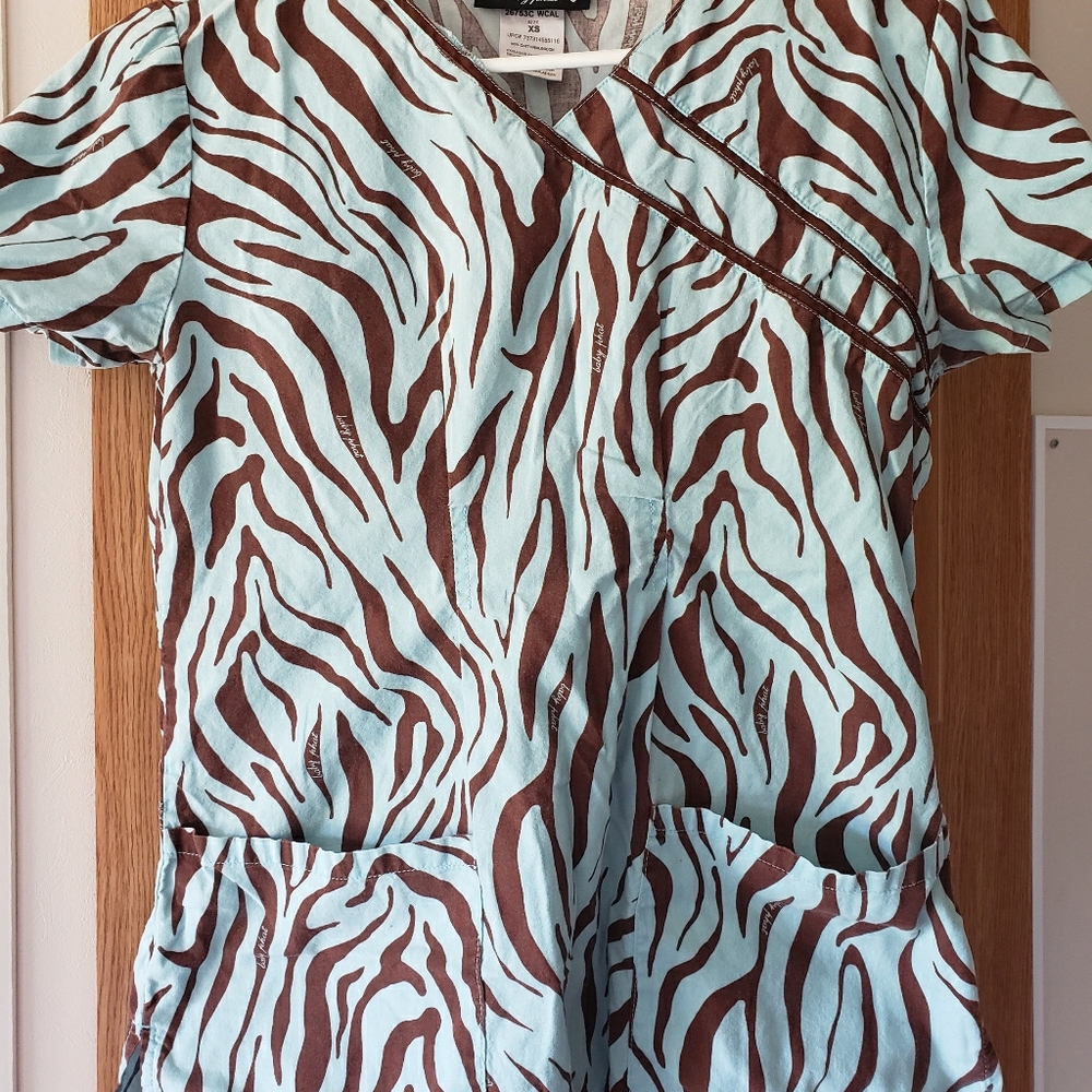 Baby phat zebra print xs scrub top